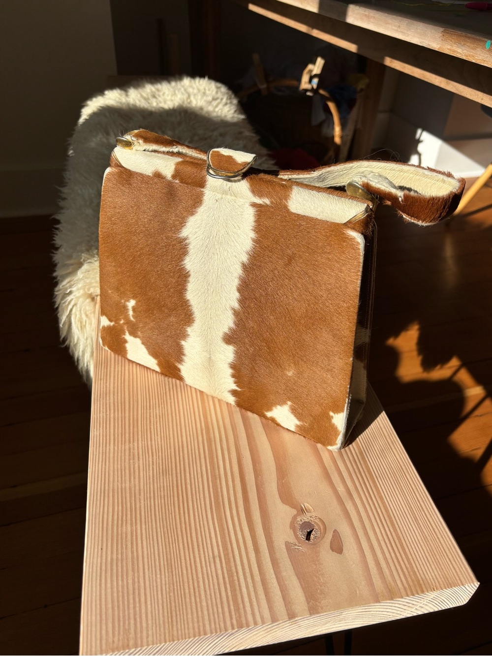 Vintage genuine cowhide handbag